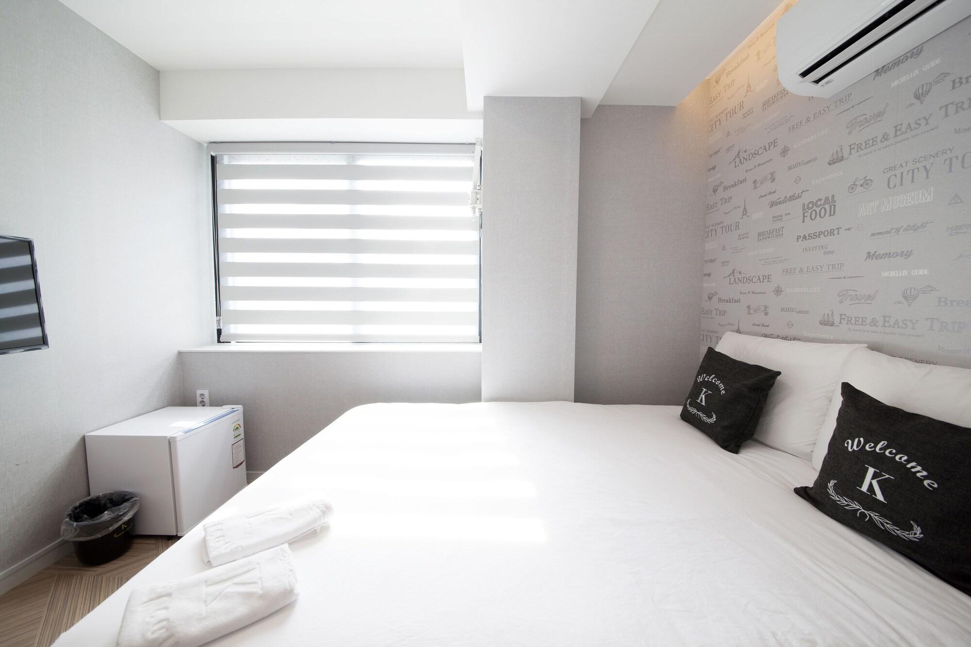 K-Guesthouse Seomyeon 1 Busan Extérieur photo