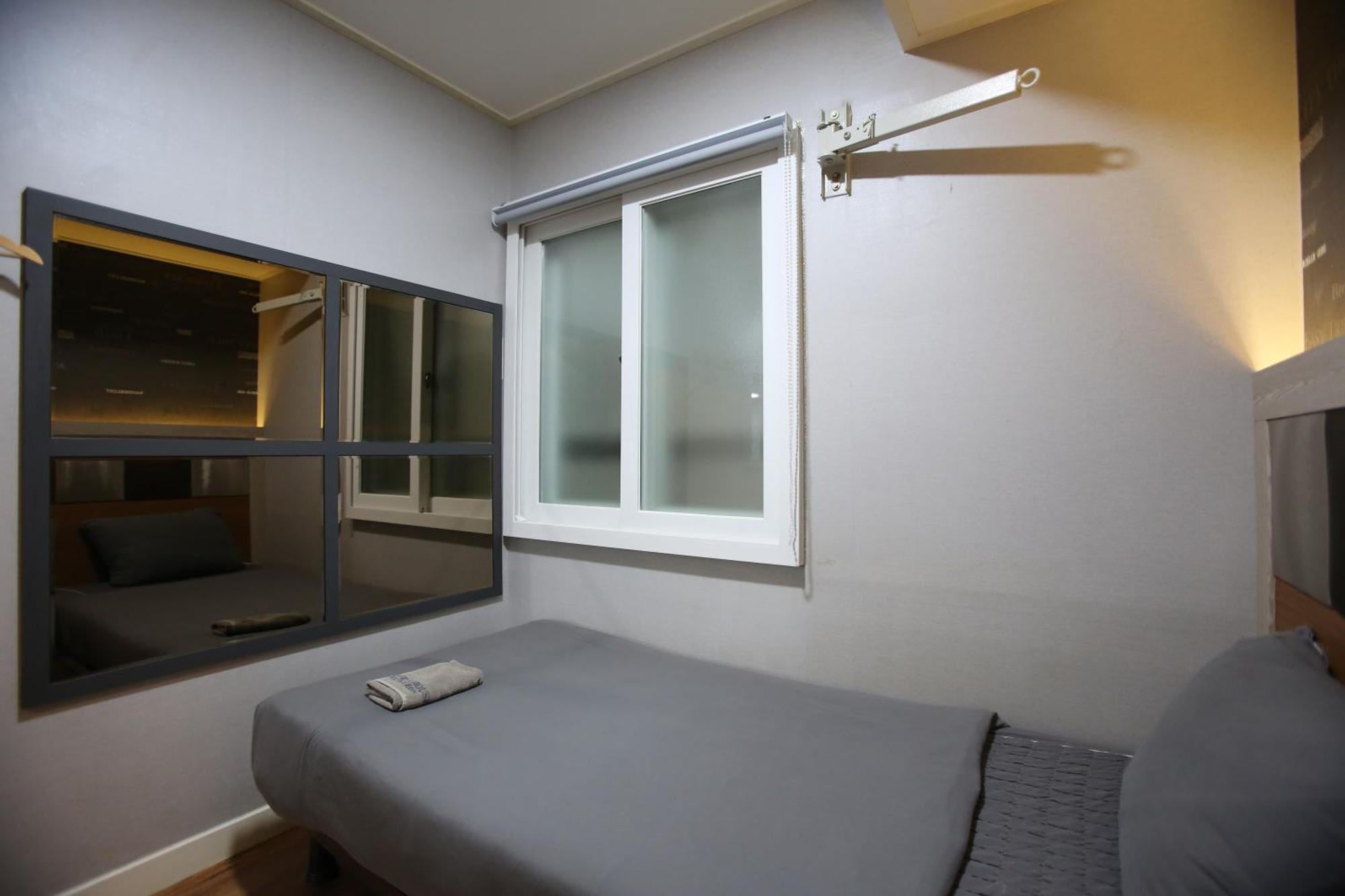 K-Guesthouse Seomyeon 1 Busan Extérieur photo